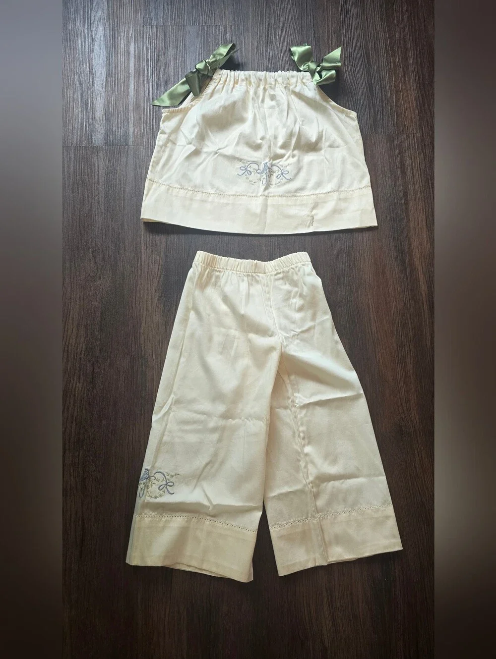 Girls Cha Belle pj's or lounge. Size 2/4 new without tags